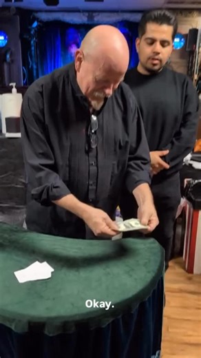 🎩 𝗗𝗮𝗶𝗹𝘆 𝗠𝗮𝗴𝗶𝗰 𝗧𝗿𝗶𝗰𝗸𝘀 🎩 | Dream Change by Lanny Kibbey 💵 The cleanest bill switch you’ll ever perform. No covers. No angles. ✔️ Fully surrounded ✔️ Real-world... | Instagram