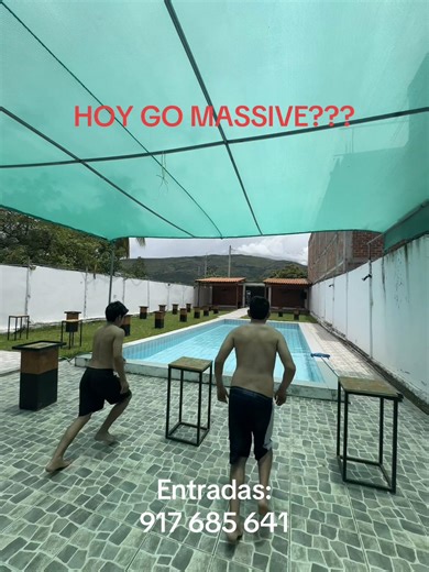 🔥 HOY GO MASSIVE 🔥 El local ya está listo y esta noche se vive una de las mejores fiestas antes del regreso a clases. 💦 Habrá piscina, así que si quieres puedes venir con ropa de baño o como te sientas más cómodo. 🍾 Corcho libre: puedes traer tu propio trago para consumo personal. 🎧 DJ MEN en cabina 🛡 Seguridad dentro del local 🎟 Entradas disponibles 📲 917 685 641 📍 Sector Montegrande Referencia: 3 cuadras más arriba del Instituto San Javier del Marañón. 👉 Únete al grupo y comparte el 