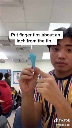 How to throw a paper dart tutorial #paperdart #fyp #tutorial