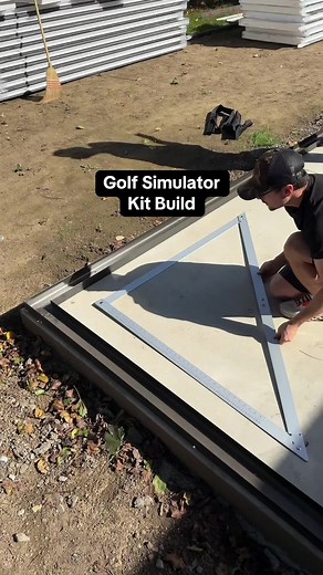 Construcción Completa de la Sala de Simulación de Golf