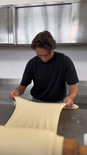 Delicious Pastries: Exploring the Sweet World of Sfogliatelle in Napoli, Italia