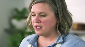 In this episode of On The Table, Meredith is making a caramelized onion dip and serving it alongside vegetable crudité. Get the recipe shop: https://bit.ly/3cu6E0p | Sur La Table