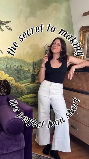 how to make your own Jean cut off shorts with these easy technique. #diyshorts #diyclothing #upcycling