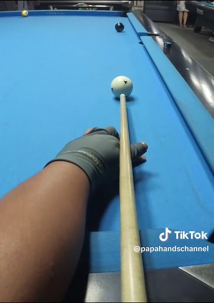Easy position in 3 last balls #billiards #pool #sports #pov