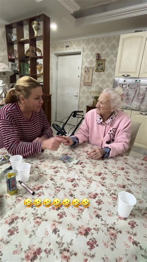 Video di Nonna di Angelo❤️ (@nonna.di.angelo) con suono originale - Cos rus