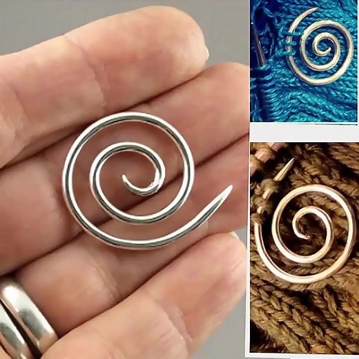 The spiral cable needle does not hinder your hand movements. It's very smooth and doesn't affect your speed.🔥Hand forged🔥Solid Sterling Silver | Mildnear