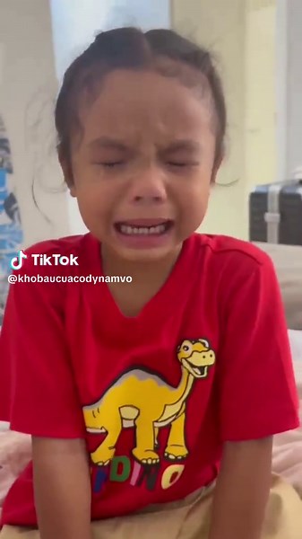 Chloe nhớ anh Cody quá rồi 🥺 #codynamvo #chloe #anhtraivacaiduoinho | Cody