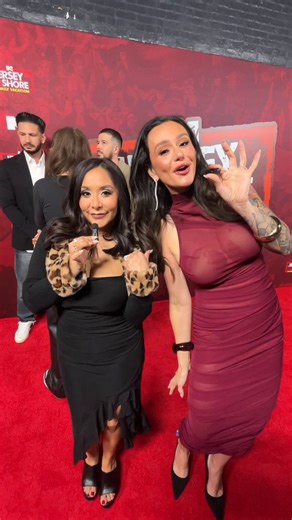 JERZDAY THURSDAY is officially here! 🎉 Tune in for an all-new episode of Jersey Shore Family Vacation TOMORROW at 8/7c on MTV. #JSFamilyVacation