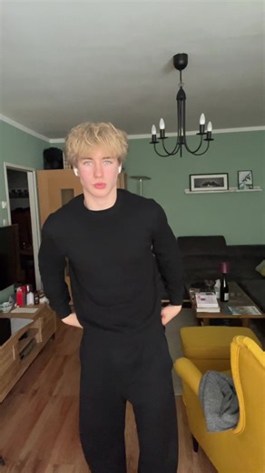 Stylish 16-Year-Old Blonde Hair Inspiration