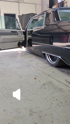 cammed 454 in a 66 Caddy. Now that's livin 😍 #cadillac #454 #cammed #bagged #ruinedcadillacs