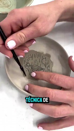 Cerámica: Técnica de Transferencia de Diseños
