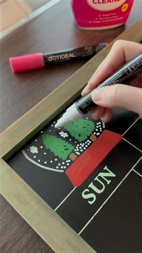 DECEMBER CHALKBOARD CALENDAR