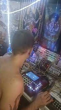 #experimentalmusic #synth #soundscape #alien #trance #meditation #electronicmusic #eurorack #zazen