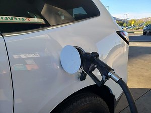 Gas Prices In Palm Desert Still Soar Over 2021 Prices