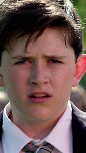 A Childhood UFO Encounter He Didn’t Talk About for Years #alien #closeencounter #UFO #horror