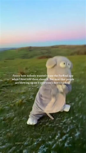 If you love filter free casual posting you NEED to download the ForReal app!! #teamwork #download #forreal