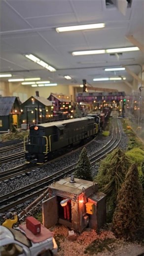 K-Line PRR FM Trainmaster Leading A Mixed Freight - 2/11/26