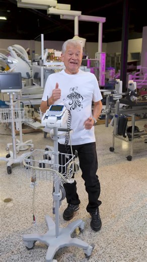 Don Mr. Medical on Instagram: "ECG portátil Mortara Eli 10 #electrocardiografo #mortaraeli #ecg #equipomedico #medicalequipment #hospital #doctor #hospitalequipment #clinica #medico #equipodehospital #nurselife #doctorlife #portableekg #corazon #cardiologo"