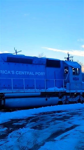 Cincinnati East Terminal Newest SD40-2 Idling in yard
