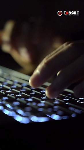 TARGET INTERNATIONAL SCHOOL | SPECIALIZED BUSINESS & IT on Instagram: "🎉 TARGET INTERNATIONAL SCHOOL Tinchlik filialida barcha o’quvchilar uchun BEPUL MASTER-KLASS bo’lib o’tdi! Ushbu ochiq darsda oquvchilar • AI va Prompt Engineering asoslari • ChatGPT, Claude, Gemini’dan foydalanish • HTML/CSS/JS’da mini-loyiha yaratish • Python’da shaxsiy mini-o‘yin yasash kabi bilimlarni o’zlashtirdilar. 📚 💻 📚 💻 📚 💻 🎉 A FREE MASTER CLASS was held for all students at TARGET INTERNATIONAL SCHOOL, Tinch