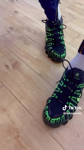 Nike Pro SHOX TL: Experience the Difference