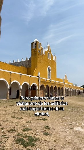 6.8K views · 193 reactions | The Yellow City and it’s Mayan pyramids #fyp #mexico #yucatan #izamal #viral #vlog #travel #viajar #destinations #tour #towntour #puebleandopormexico #puebleando #city #pueblomagico #culture #history #pyramid #historia #cultura #vacation #daytrip | Lillian Lonnett | Facebook