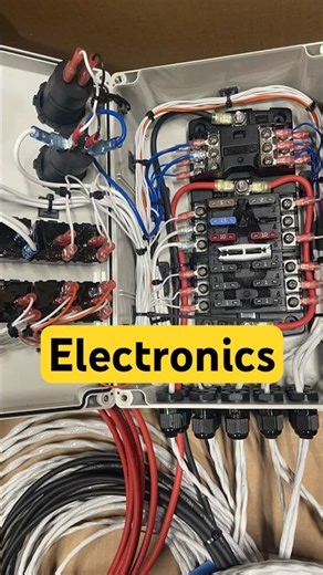 ⚡️Let’s talk electronics. #marineelectronics #boating #electronics #boatbuilding #maritime #sail