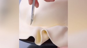 ASMR Cake: Enjoy Sounds That Stimulate the Appetite