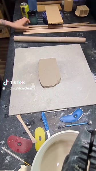 Hand-Build a Stoneware Mug: Step-by-Step Guide