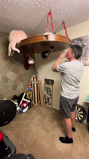 ##speedbagging #coldplungetherapy #dadjokes #fyp #icebathking