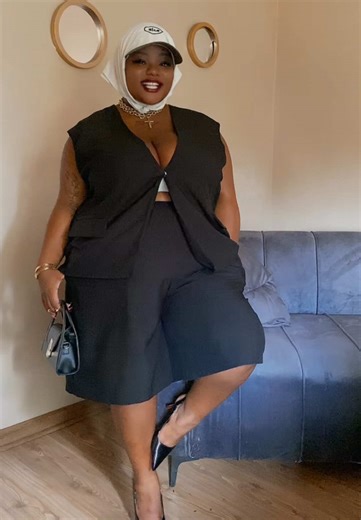 Obsessed with This Plus Size Outfit!