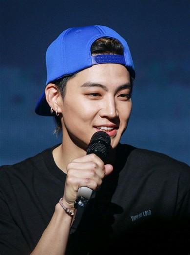 อิมแจบอม: หนุ่มตี๋ GOT7 ที่รักตลอดไป