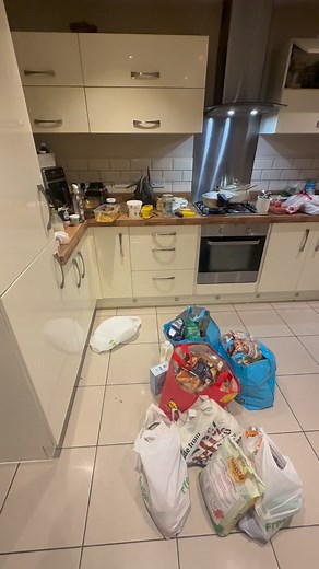 322K views · 1.8K reactions | 70 ki speed me tyar ki Dawat  Beautiful dress from @laamofficial use my code kinni11 to get free shipping minimum order £50 jewellery from @jawahar @ Laam earring code : NCY8793 #laam #instadaily #motivation #dawat #cooking #pakistan | Kinni is happy | Facebook