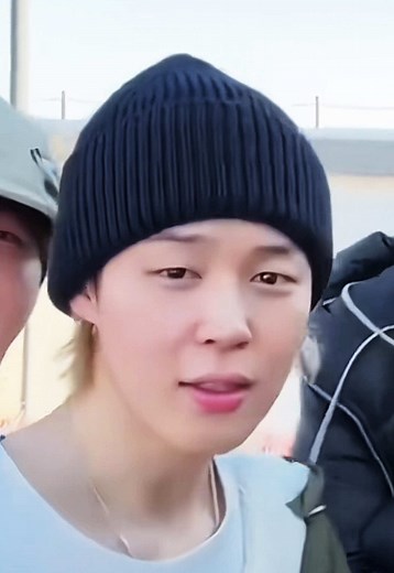 Jimin's Adorable Moments from BTS Weverse Live