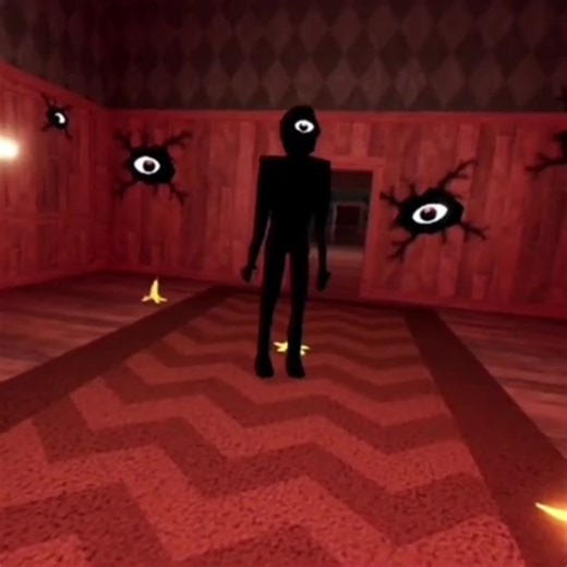 У вас спина белая #lpicos #lpi #seek #roblox #doors