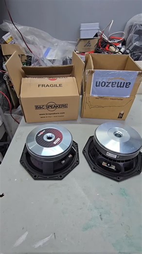 Cuál toca mejor 🤔 Comparativa 👉 18 sound 8MB720 VS B&C 8PE21 | Octavio Vas