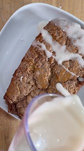 Say hello to Cinnamon Crunch Zucchini Bread 🙋‍♀️Cinnamon Crunch Zucchini Bread Recipe: • 1 1/2 cups all-purpose flour • 1 tsp baking powder • 1/2 tsp baking soda • 1/2 tsp salt • 1 tsp ground cinnamon • 1/2 tsp ground nutmeg • 2 flax eggs • 1/2 cup granulated sugar • 1/2 cup packed brown sugar • 1/2 cup vegetable oil • 1 tsp vanilla extract • 1 1/2 cups shredded zucchini • 1/2 cup chopped nuts (optional)For the Streusel Topping: • 1/4 cup all-purpose flour • 1/4 cup granulated sugar • 1/4 cup p