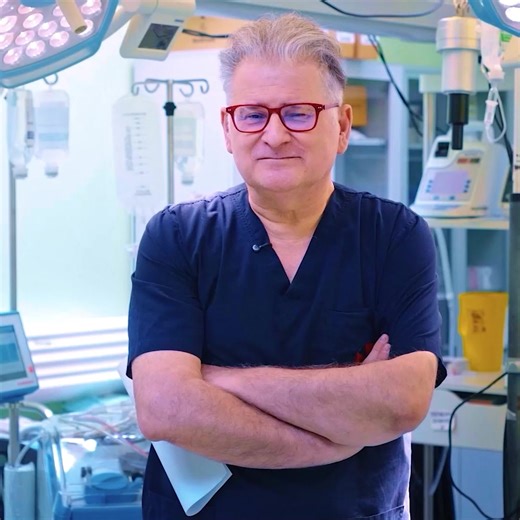 Niš TV, u narodu poznatija kao niški Informer, objavila je vest da radim jednu, maksimalno dve operacije mesečno za šta primam 3000 evra i da sam praktično najveći neradnik u Srbiji. Istina je naravno potpuno drugačija. Potpuno sam zbunjen da su toliki teletabisi i da pre objave nisu proverili tačnost svojih tvrdnji jer je u hirurgiji sve transparentno i sve se informacije lako mogu dobiti iz protokola operisanih. Ako hoćeš… Dakle, svakog meseca Klinika za kardiohirurgiju šalje zvaničan Izveštaj