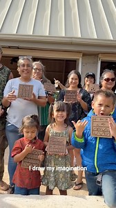 Mahalo nui loa to Kanoelani of @pomahinadesigns, her nonprofit @hoakamana, and my Moloka‘i whānau for hosting us! It was an absolute honor to visit one of our neighboring motu 🏝️ and lead a carving workshop. Experiencing the strong sense of connection and community on Moloka‘i was truly inspiring. It’s one of the few islands that thrives without relying on tourism, and that resilience is something to toutoko! We look forward to the next workshop! #māori #kanaka #hawaiian #carving #hawaii #cultu