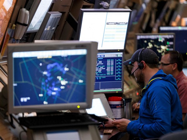 Shortage of inspectors, controllers behind worrying downgrade to Canada's air travel regime: union head