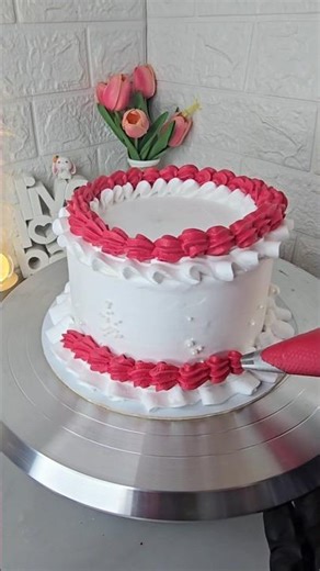 Simple Cake Decorating 🎂 ♥️#ytshorts #cakedesign #cake #viralshorts #shorts #shortsfeed