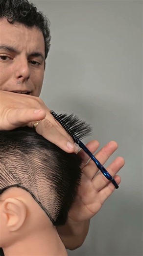 How to improve your scissor cut? #menshaircut #brazilianbarbershop #haircut