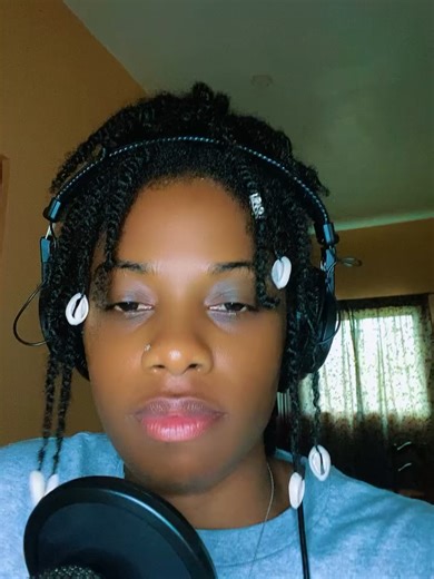 #TOSHTUESDAY spotlight on @plazz_sings with a powerful take on Peter Tosh’s “I Am That I Am.” “Too many times someone has told me who I’m supposed to be… Screw that. I am who I am. Let me be.” A message that still hits, performed in honor of Reggae Month. Got a Tosh-inspired cover or performance? Tag us for a chance to be featured. #PeterTosh #ReggaeMonth #IAmThatIAm #Reggae