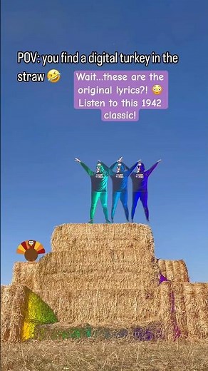 Wait… These Are the Original Turkey in the Straw Lyrics?! 😳 | 1942 Classic