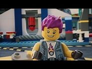 LEGO City - Make Your Own Obstacle Course Challenge