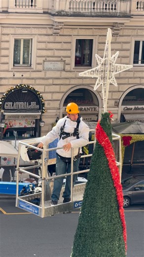 I got a rare look above the Santa Maria Maggiore Christmas tree. | The Catholic Traveler