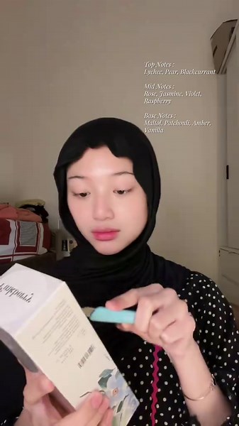 Room Decor with Pinkberry Reed Diffusers