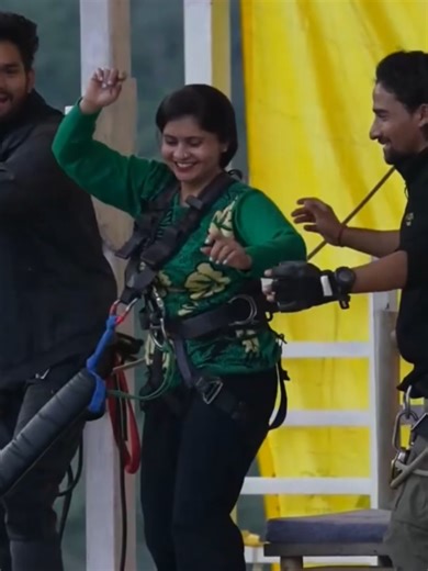 Jumping Girl Performances: A Unique Showcase