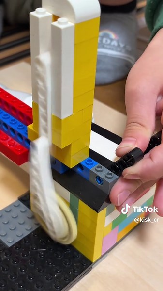 レゴ掃除機で遊ぶ！7歳少年の楽しみ方