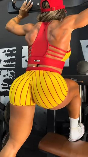 Fafa Fitness 2 on Instagram: "Leg day gains 🩷🩷🩷🩷 @fafafitness11 . . . #bodybuilding #fafafitness #explore #motivation #workout #fitnessgirls #fitness #foryoupage #explorepage #fitnesschicks #bodybuilder #inspiration"